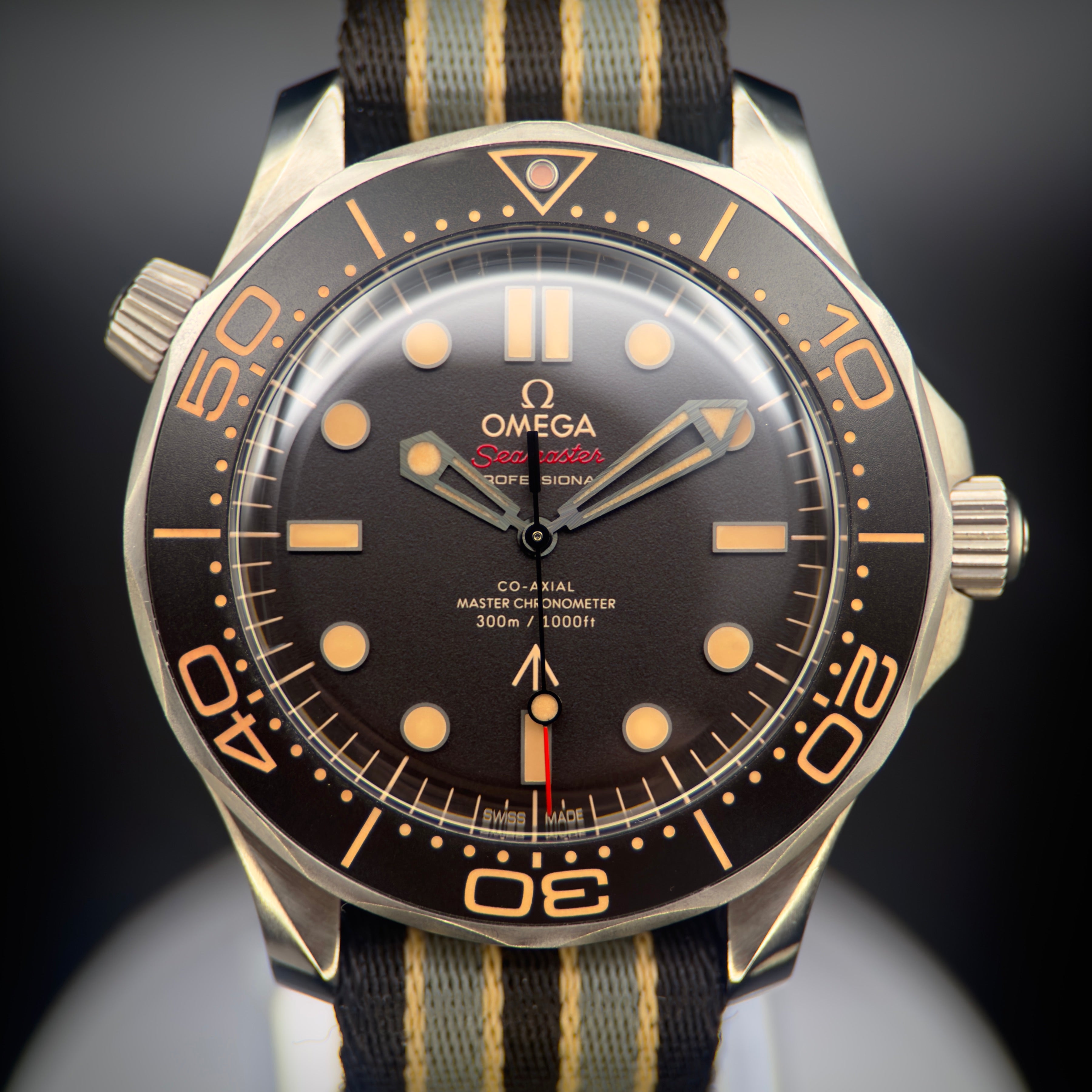 Omega Seamaster Diver 300 M 007 42mm 210.92.42.20.01.001