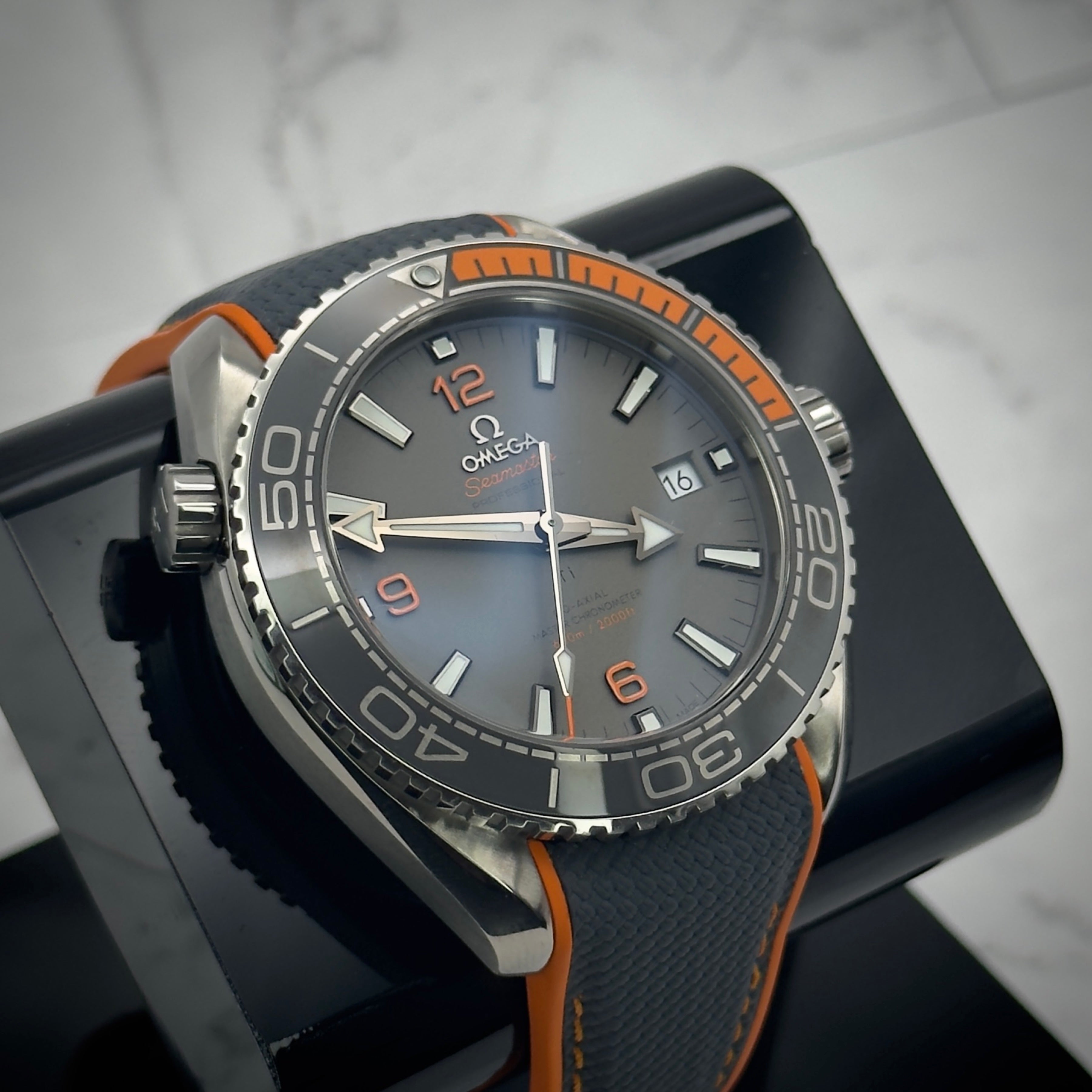 Omega Seamaster Planet Ocean 43.5 215.92.44.21.99.001