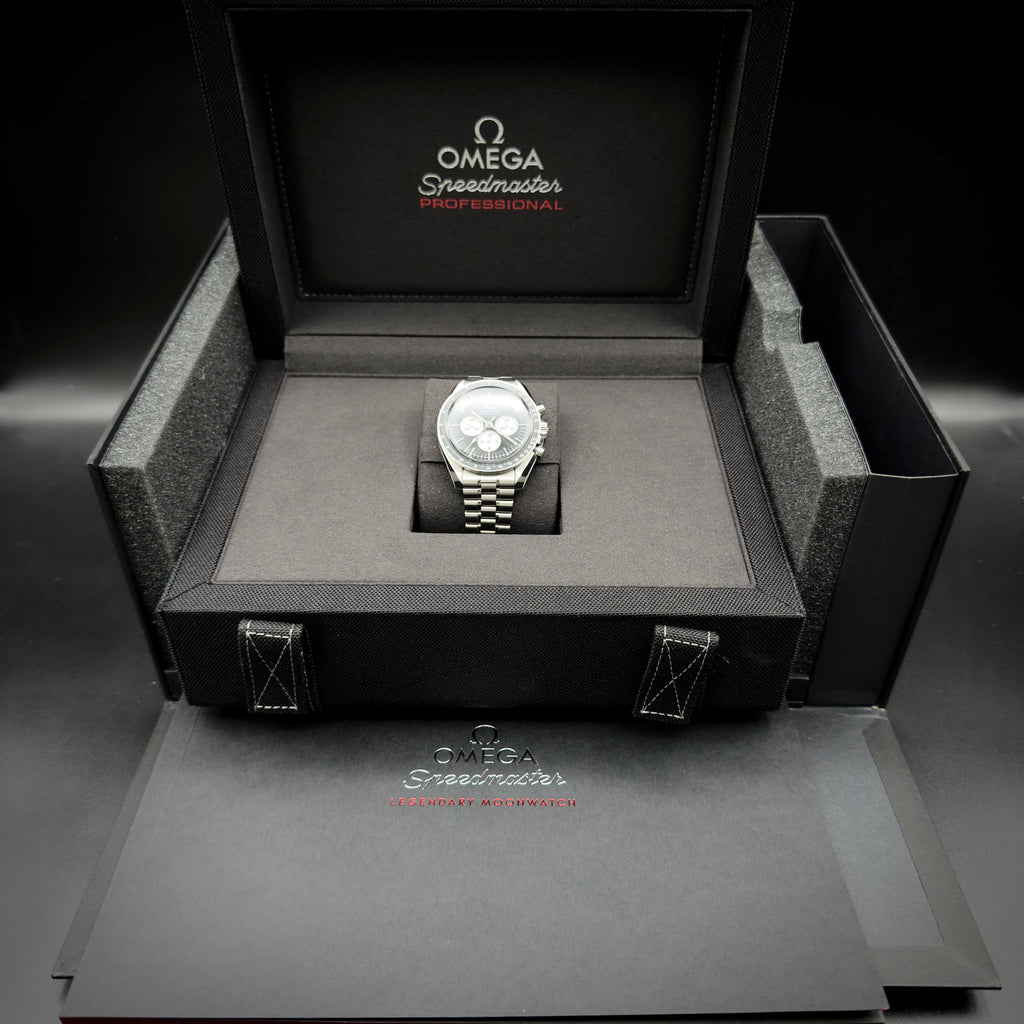 Omega Speedmaster Reverse Panda N/A 310.30.42.50.01.004