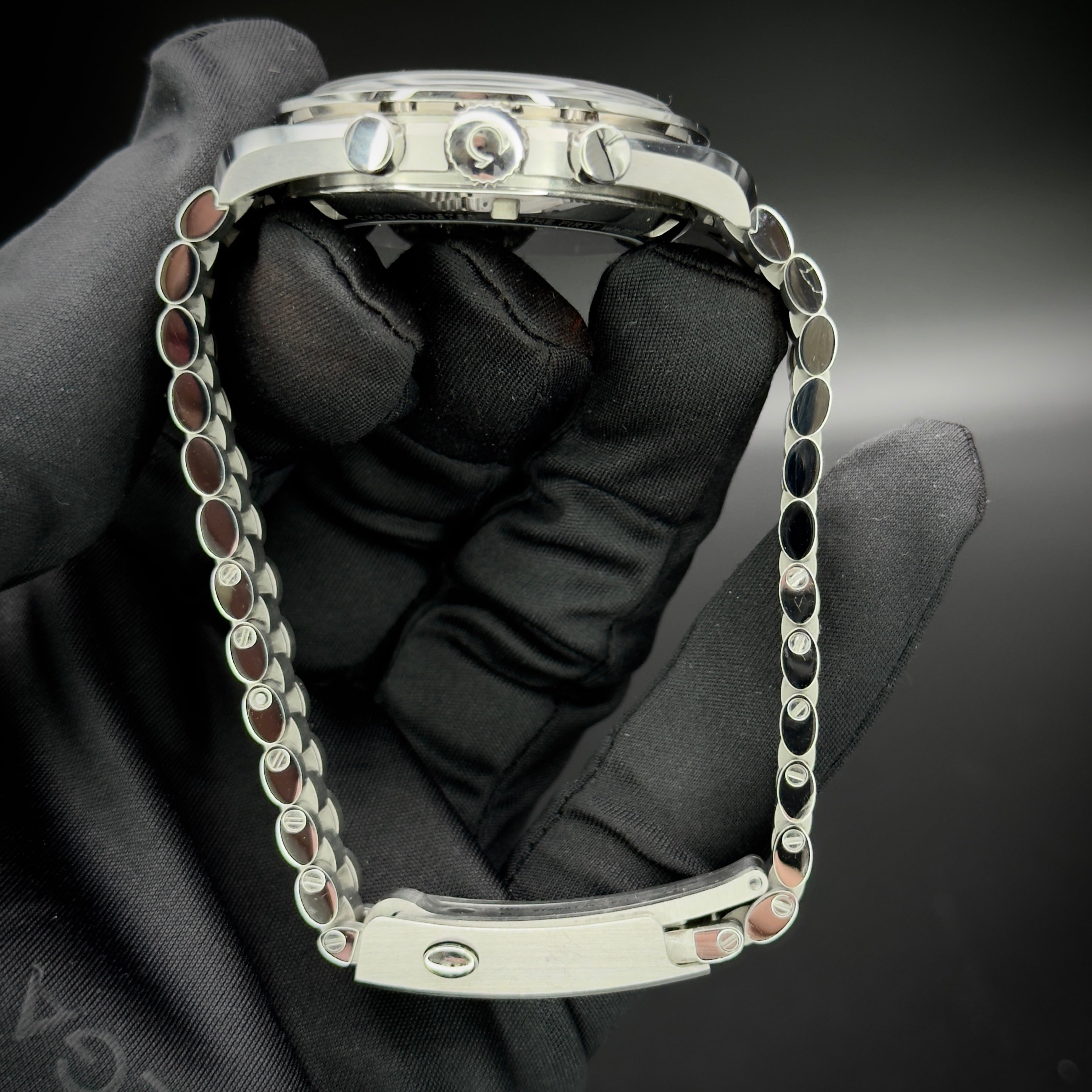 Omega Speedmaster Reverse Panda N/A 310.30.42.50.01.004