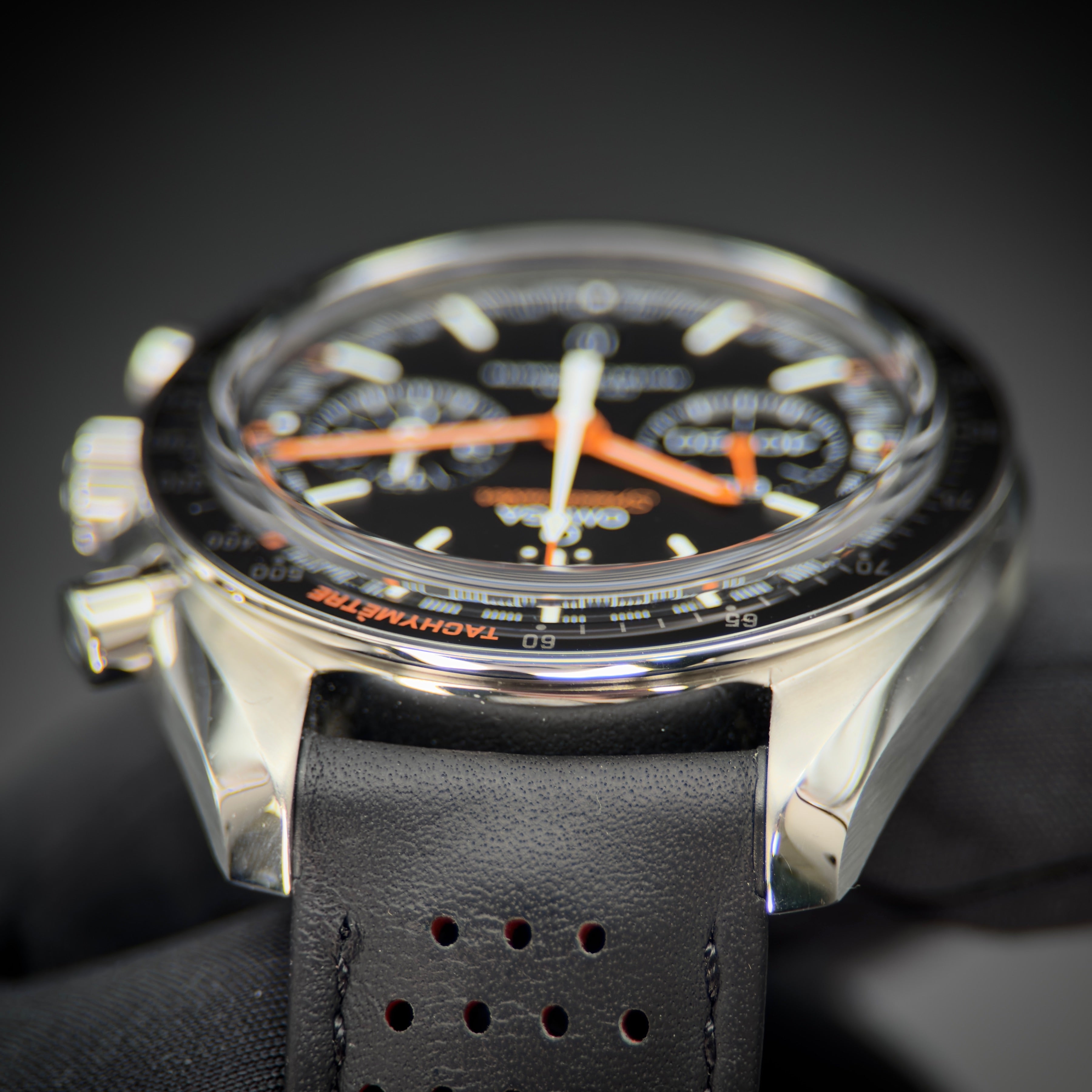 Omega Speedmaster Racing