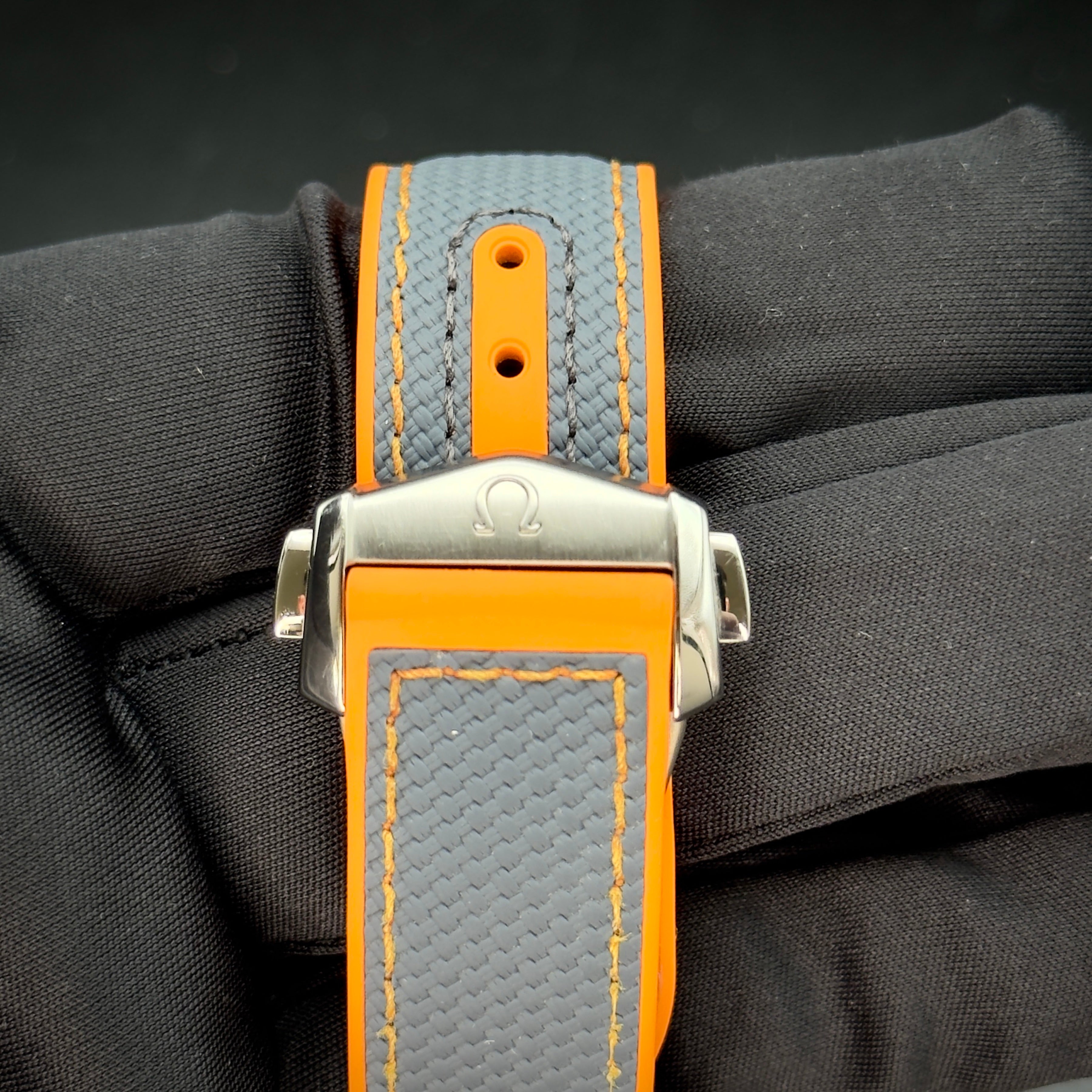 Omega Seamaster Planet Ocean 43.5 215.92.44.21.99.001