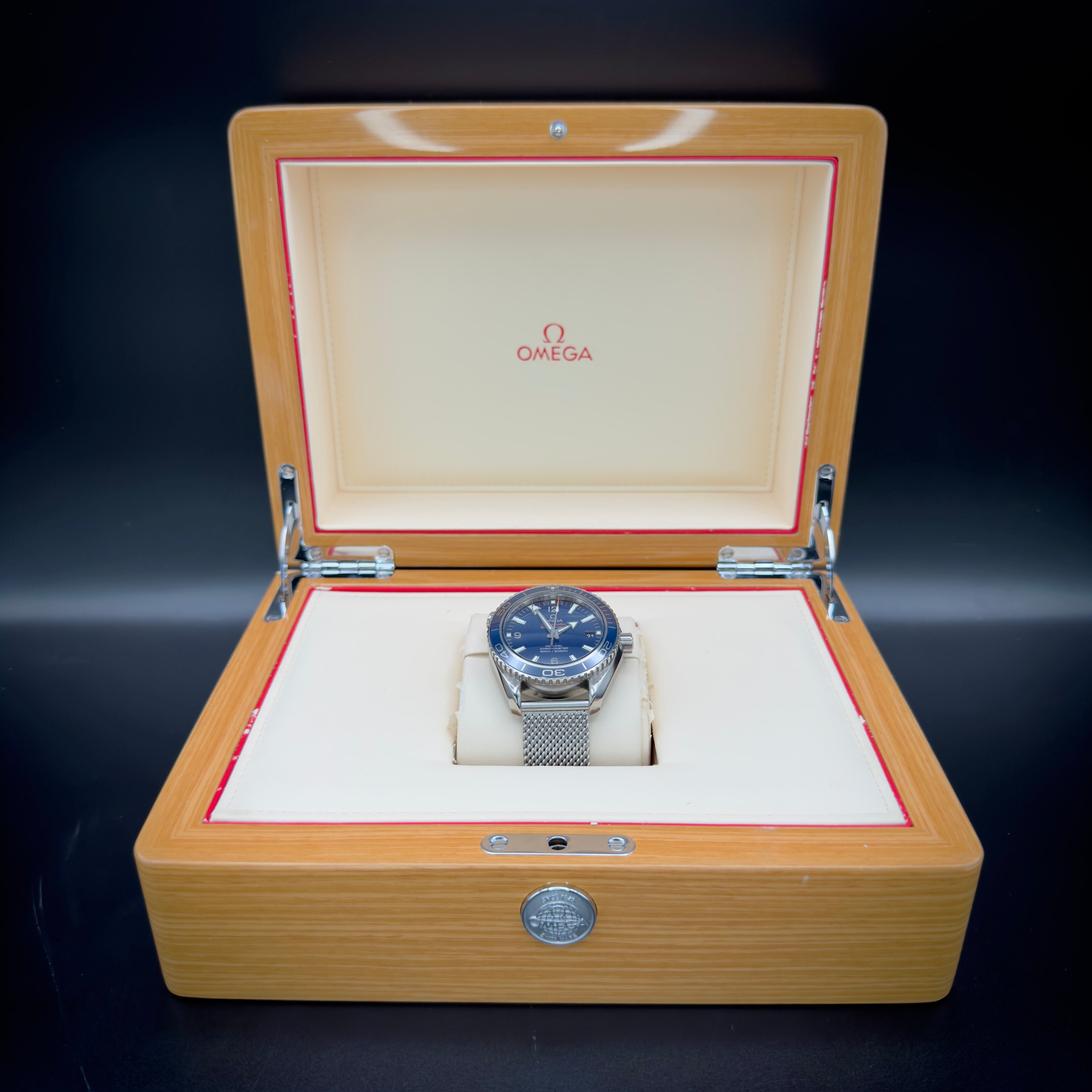 Omega Seamaster Planet Ocean 42mm 232.92.42.21.03.001