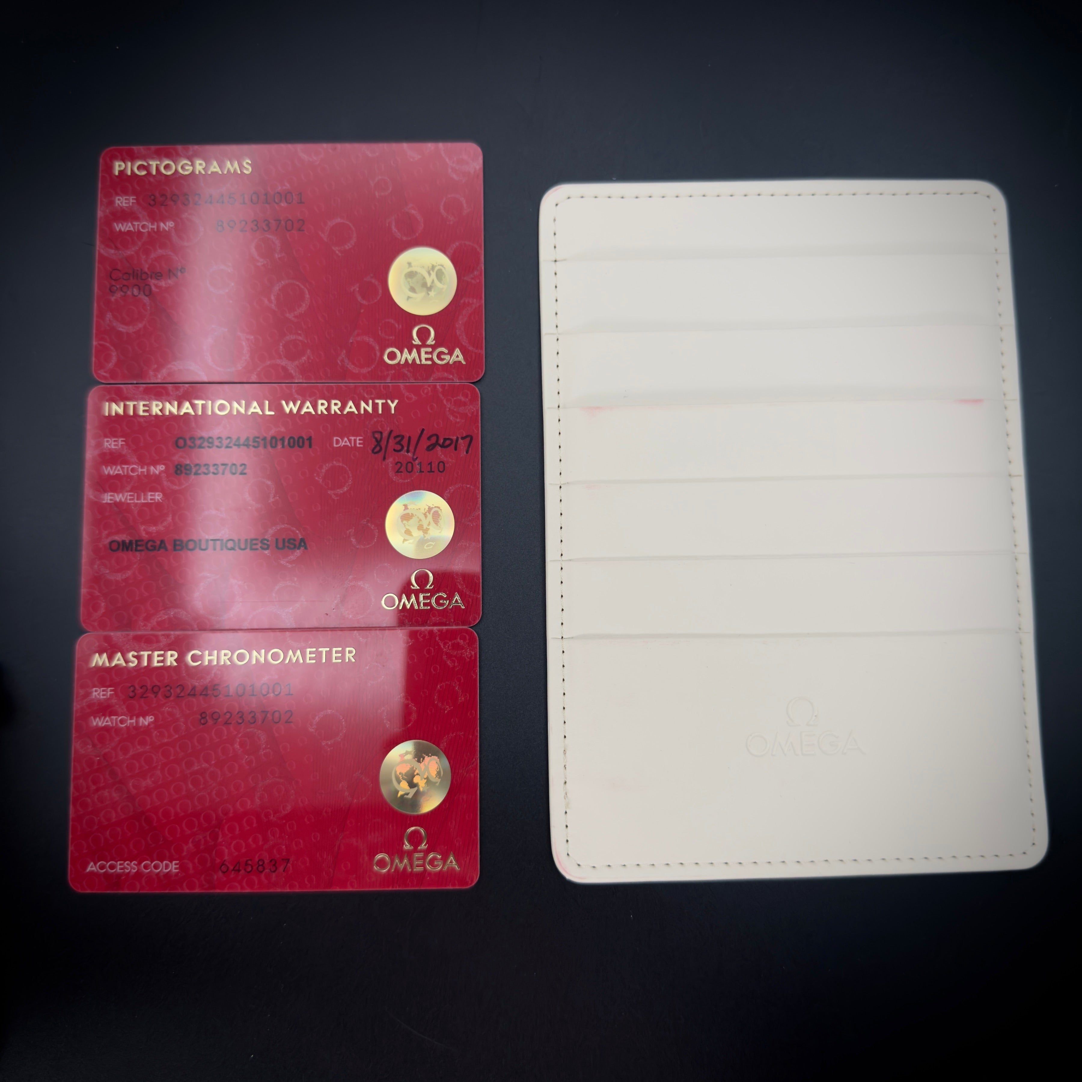 Omega Speedmaster Racing