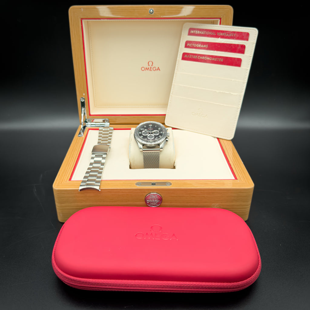 Omega Speedmaster Broad Arrow 44mm 321.10.44.50.01.001