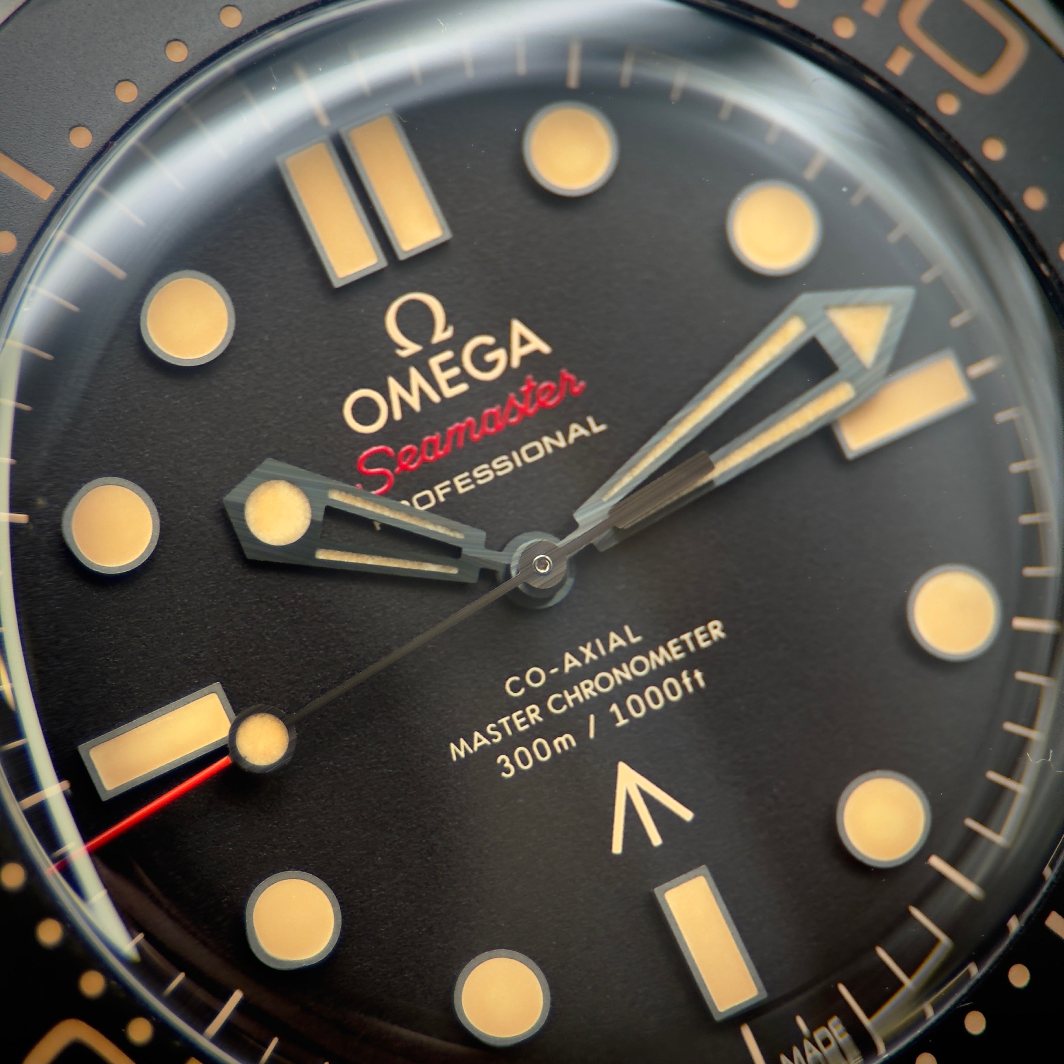 Omega Seamaster Diver 300 M 007 42mm 210.92.42.20.01.001