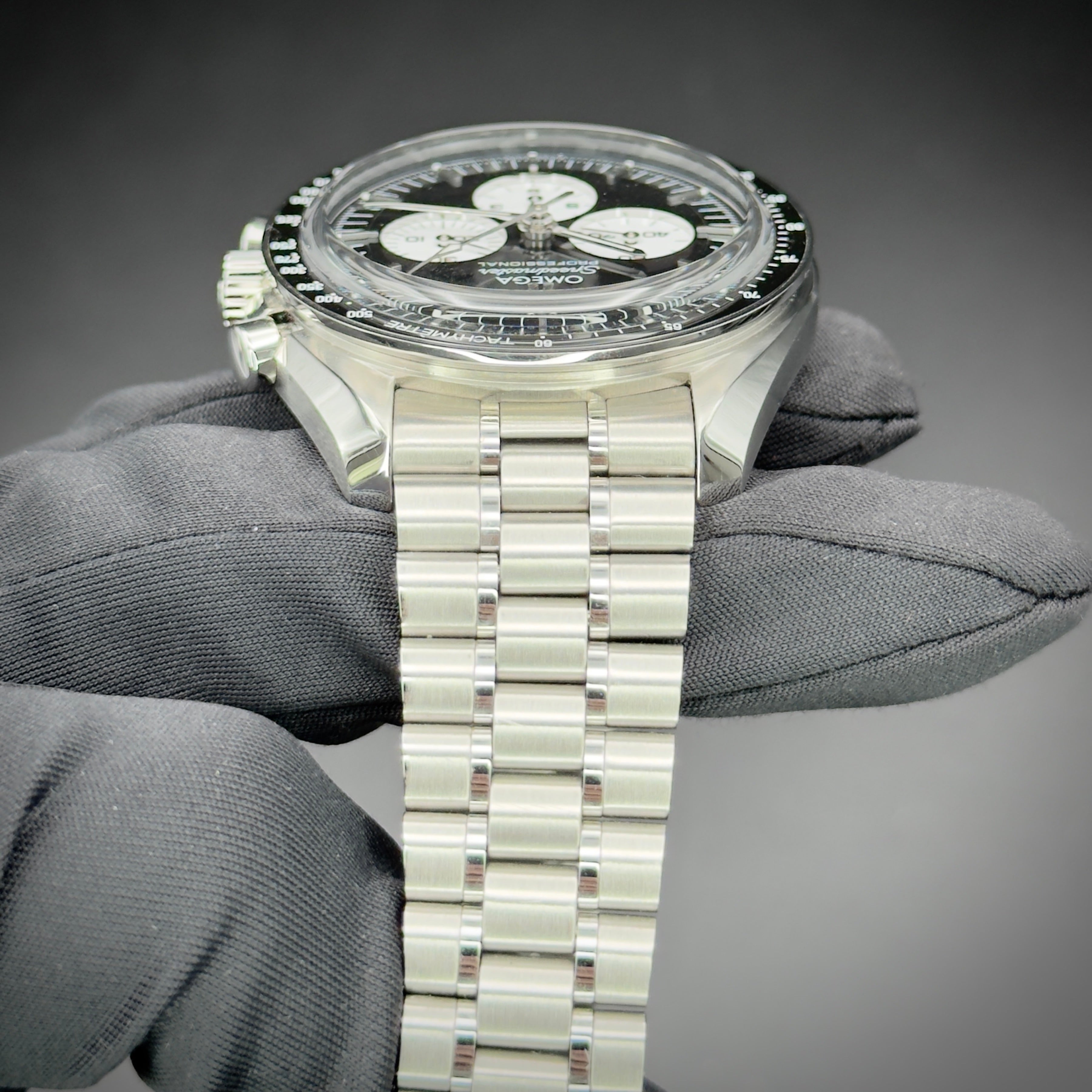 Omega Speedmaster Reverse Panda N/A 310.30.42.50.01.004