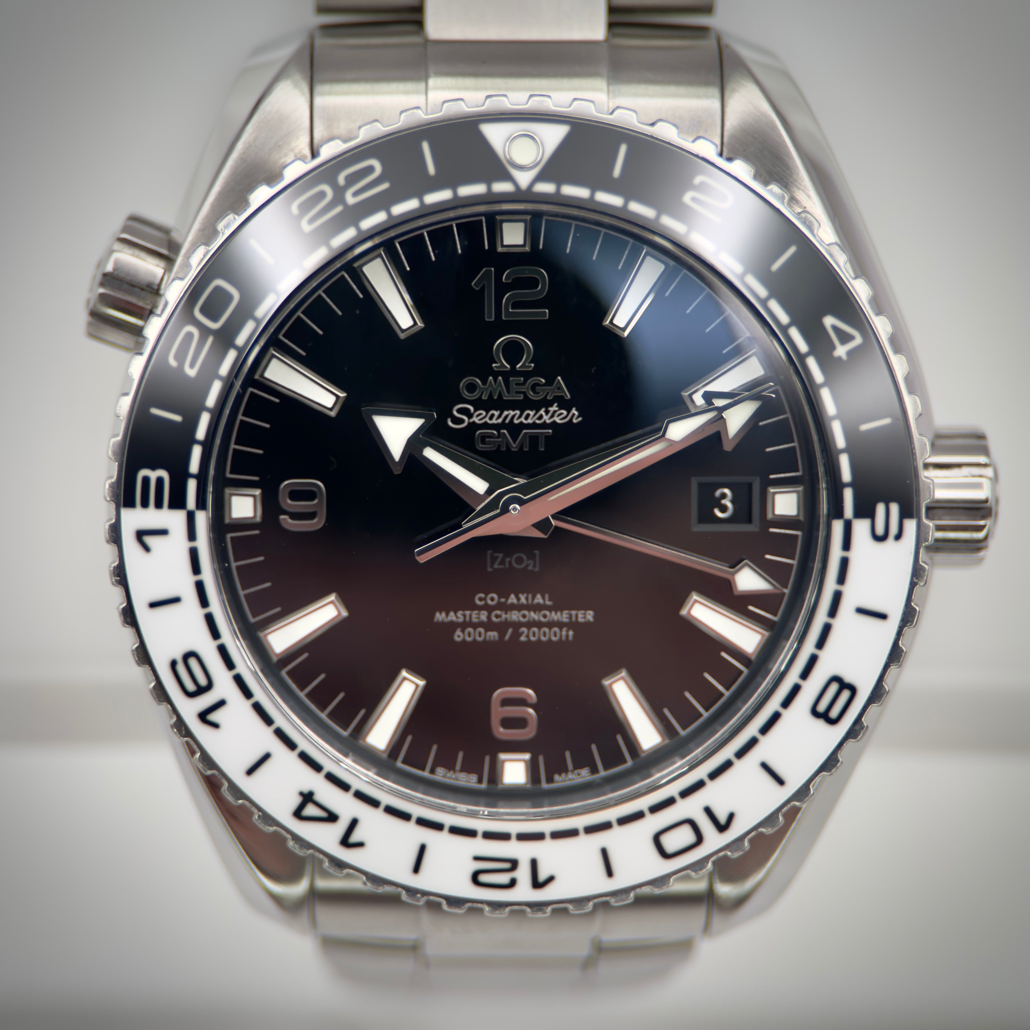 Omega Seamaster Planet Ocean 43.5mm 215.30.44.22.01.001