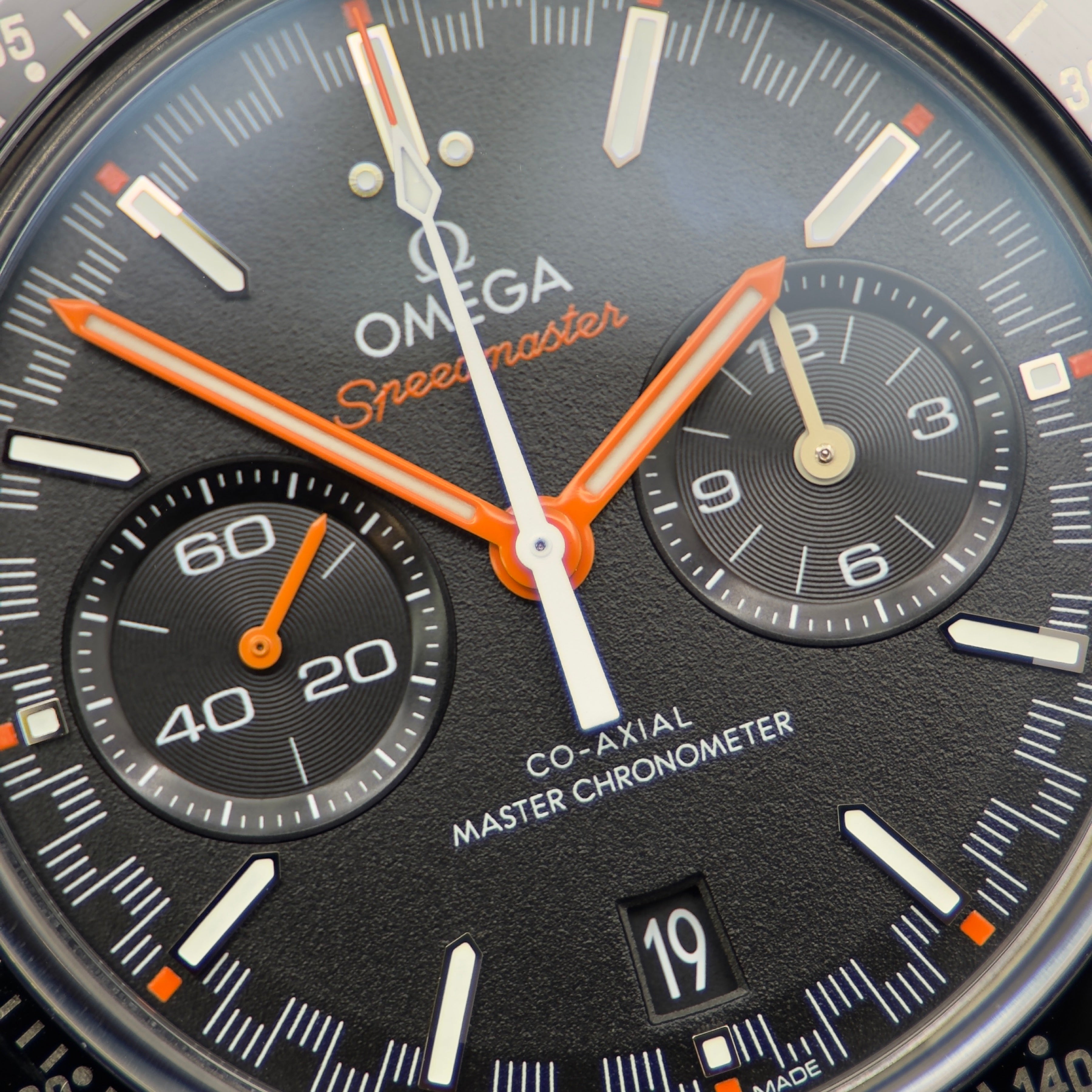 Omega Speedmaster Racing 44.25mm 329.30.44.51.01.002