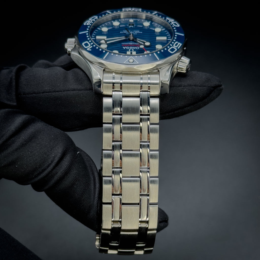 Omega Seamaster Diver 300 M 42mm 210.30.42.20.03.001